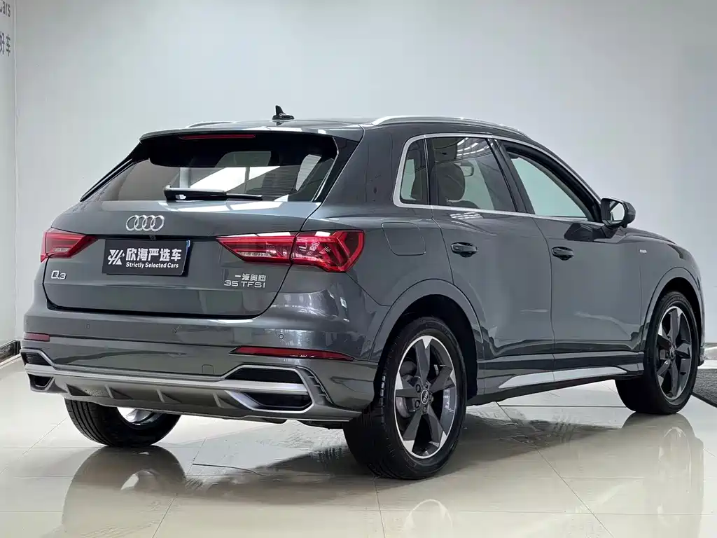 Audi Q3 — фото 6