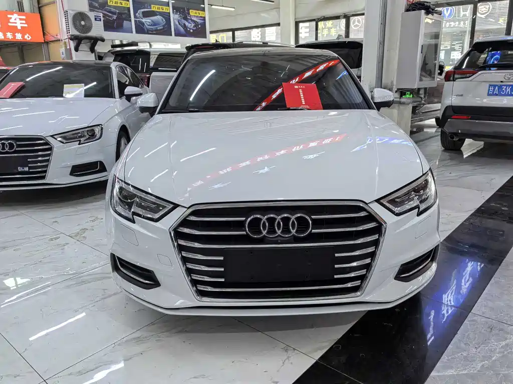 Audi A3 — фото 2