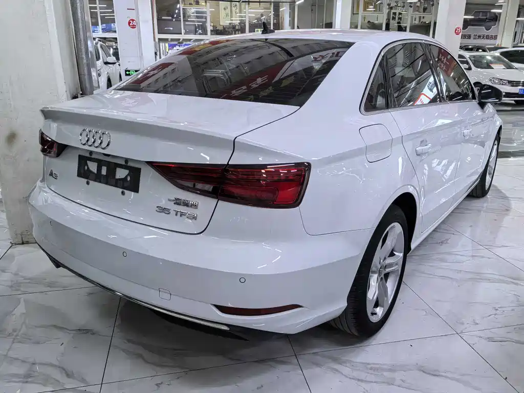 Audi A3 — фото 5