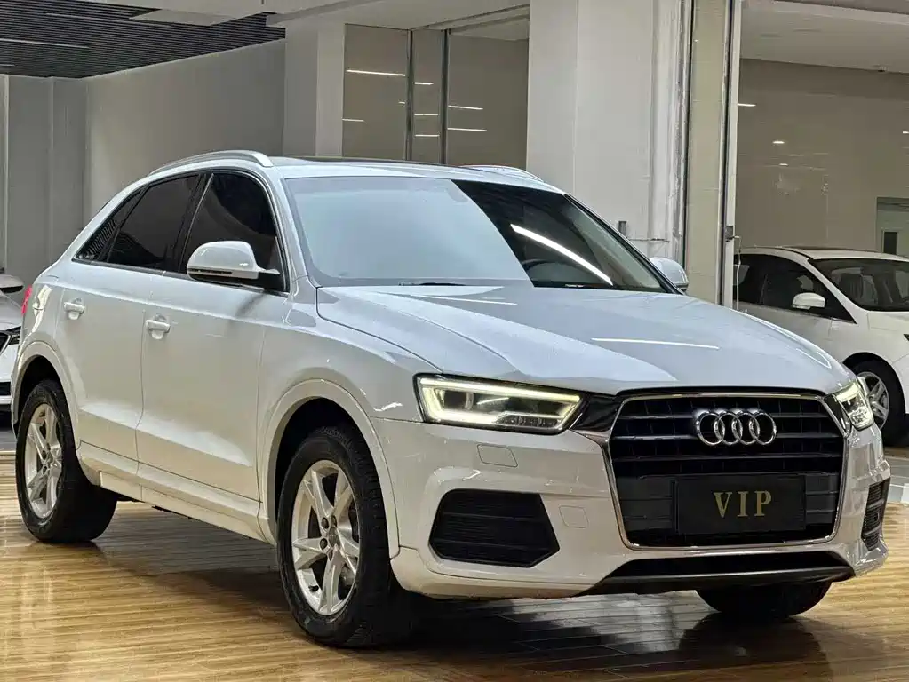 Audi Q3 — фото 3
