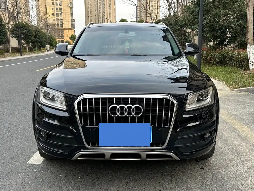 Audi Q5 — фото 4