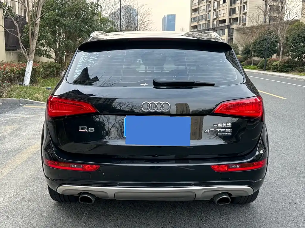 Audi Q5 — фото 5