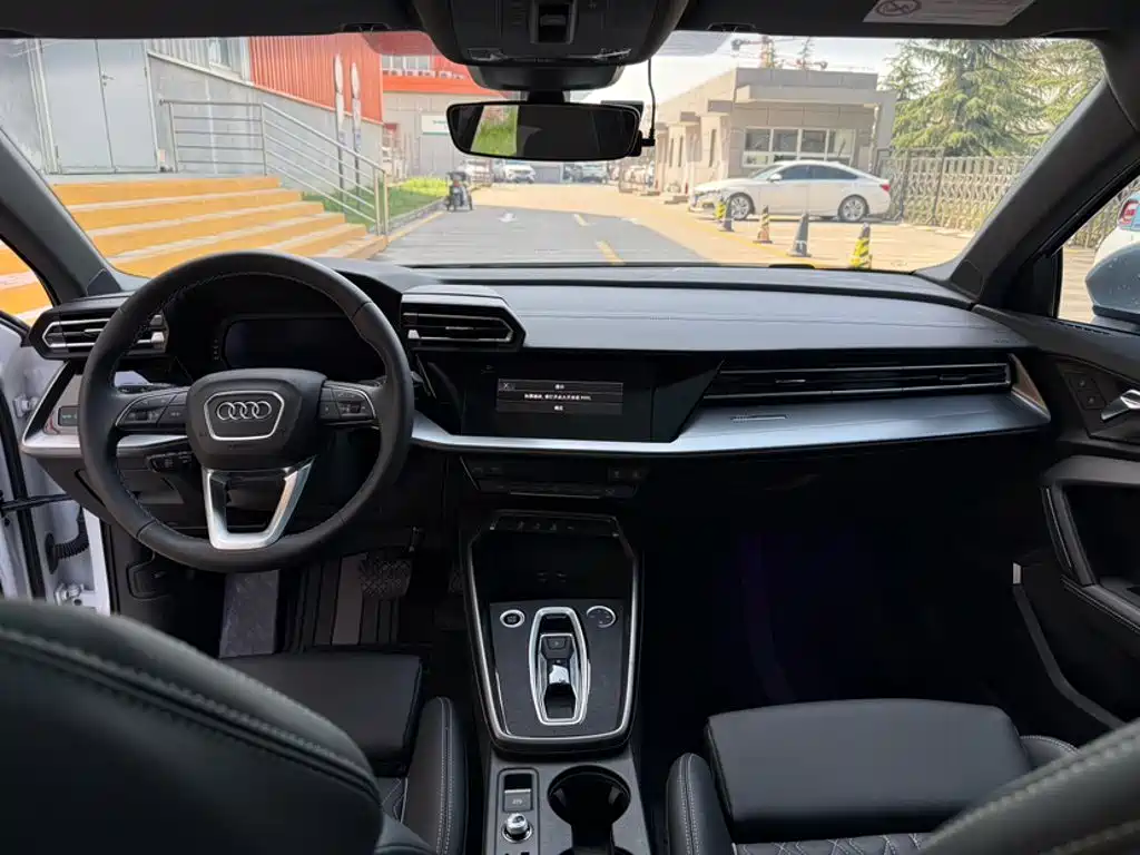 Audi A3 — фото 9