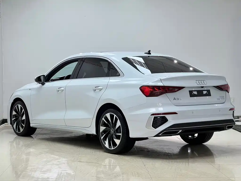 Audi A3 — фото 4