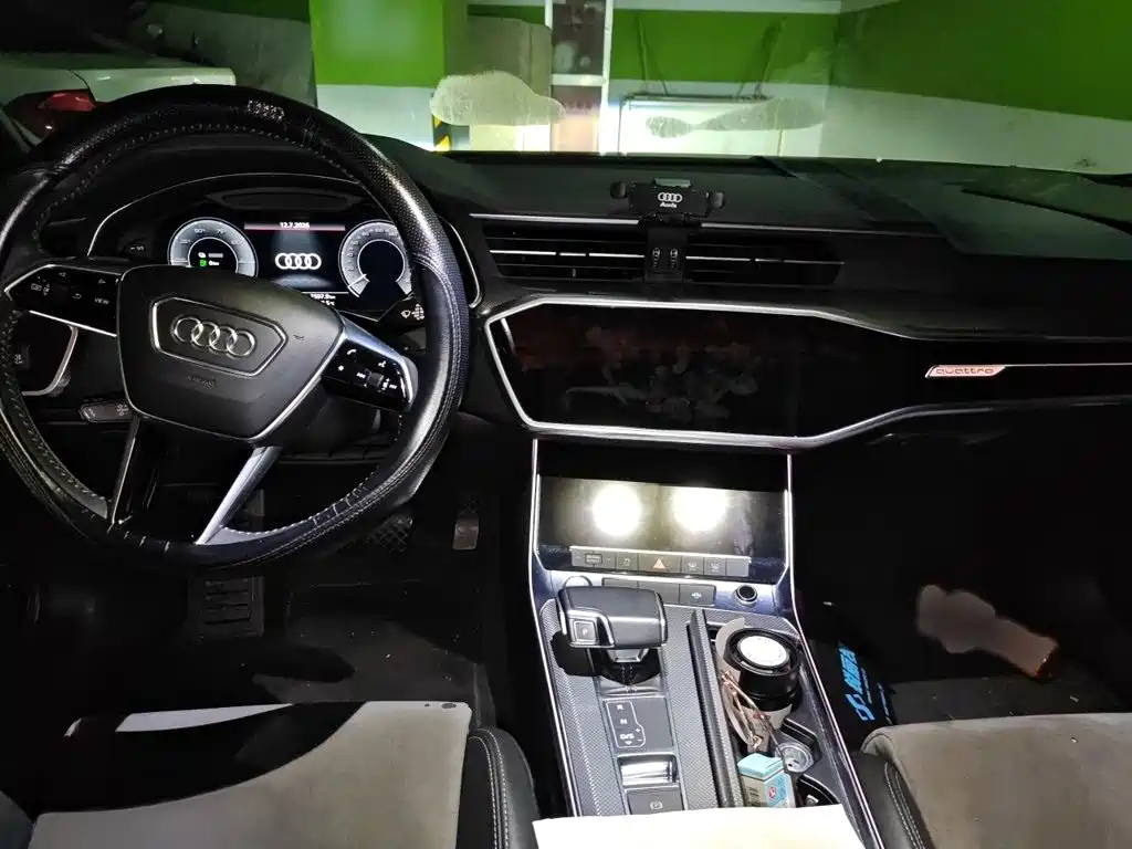 Audi A6L New Energy — фото 13