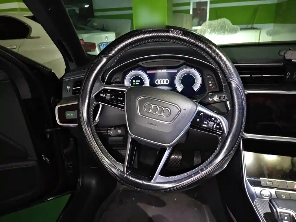 Audi A6L New Energy — фото 3