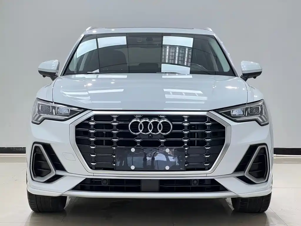 Audi Q3 — фото 2