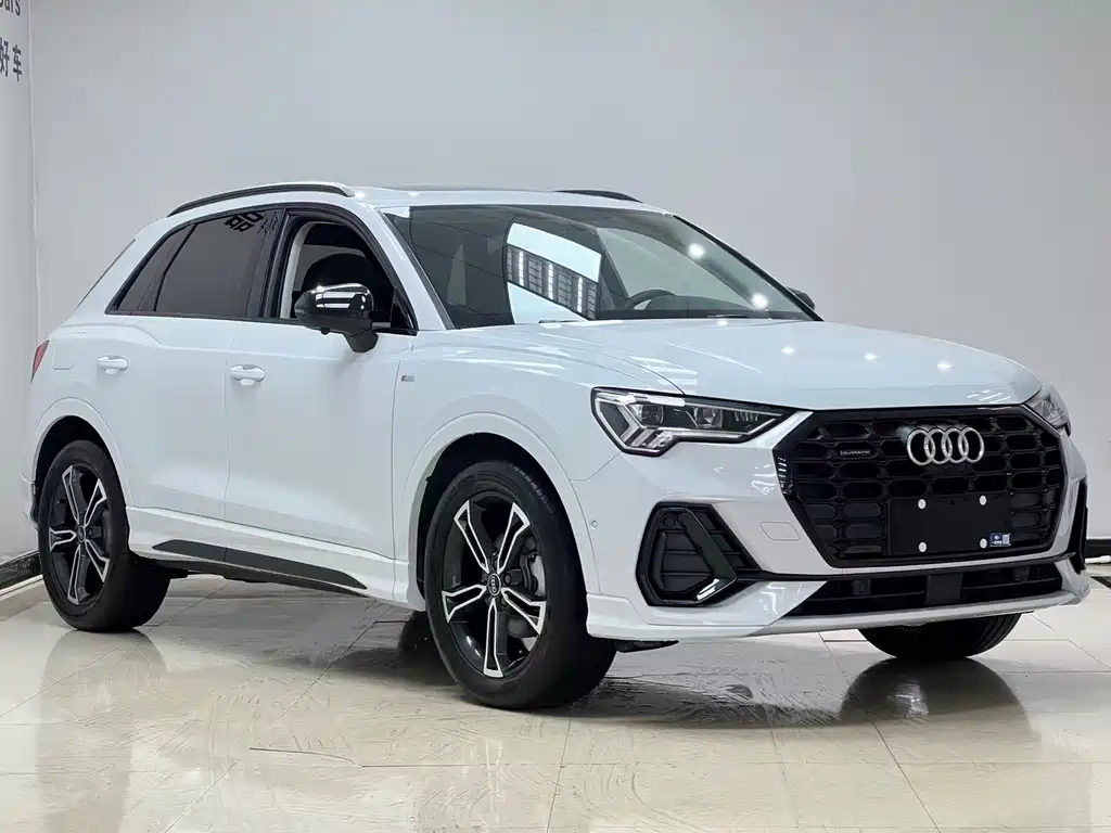 Audi Q3 — фото 3