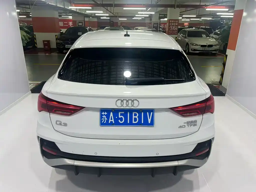 Audi Q3 Sportback — фото 9