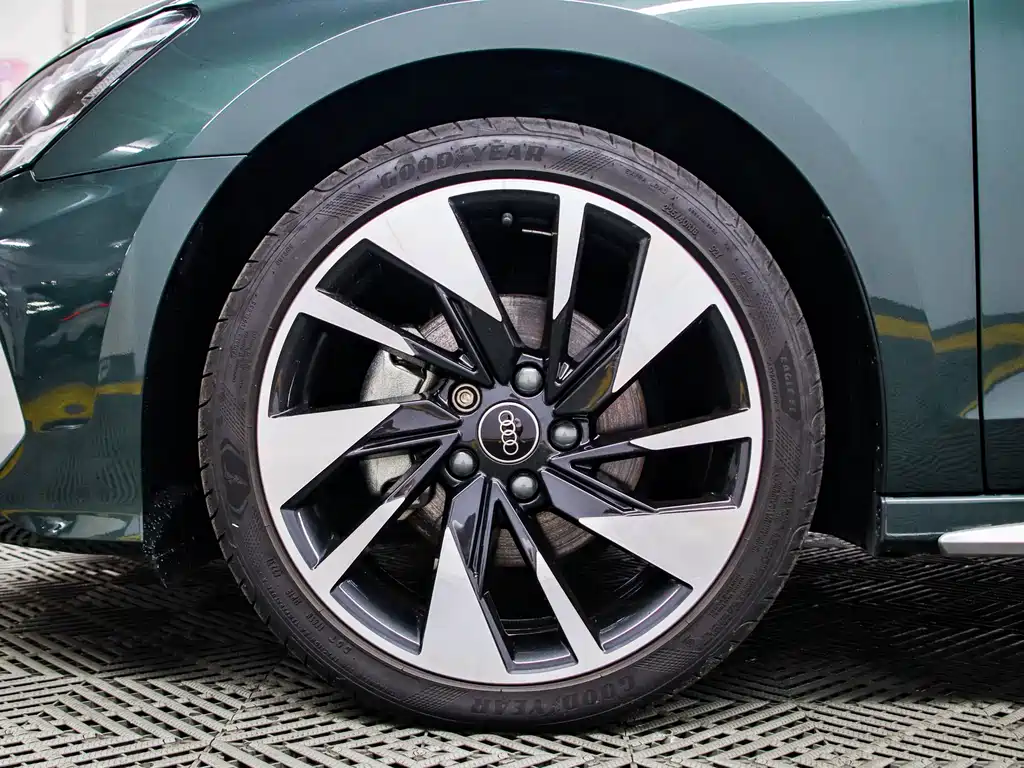 Audi A3 — фото 18