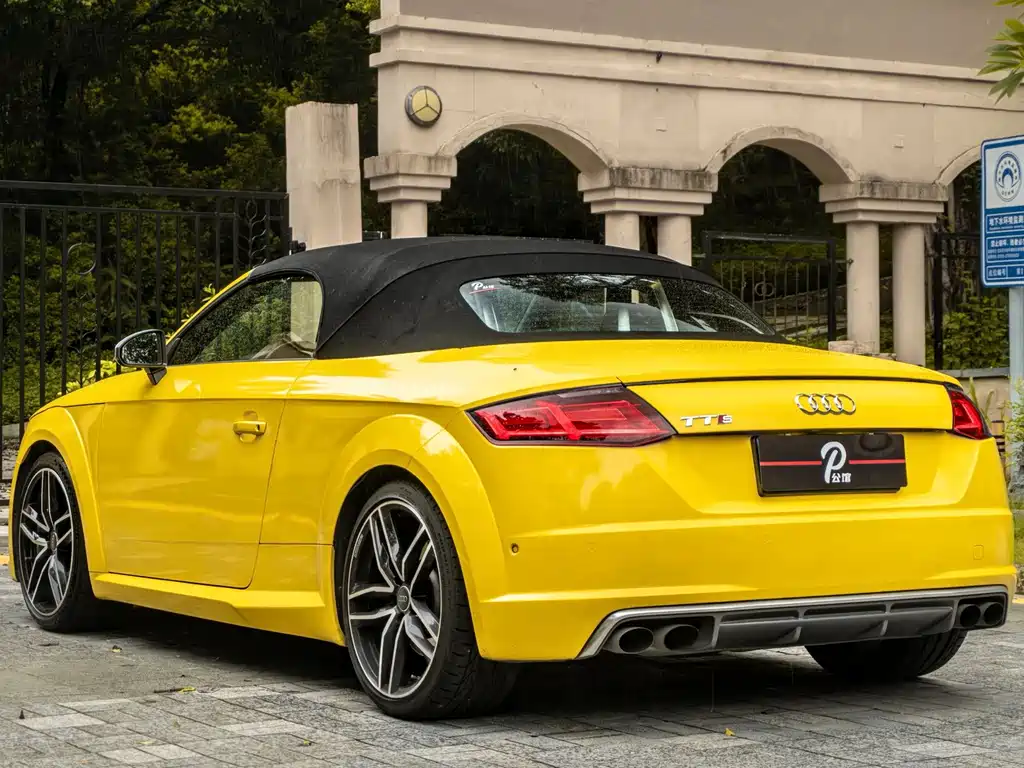 Audi TTS — фото 3