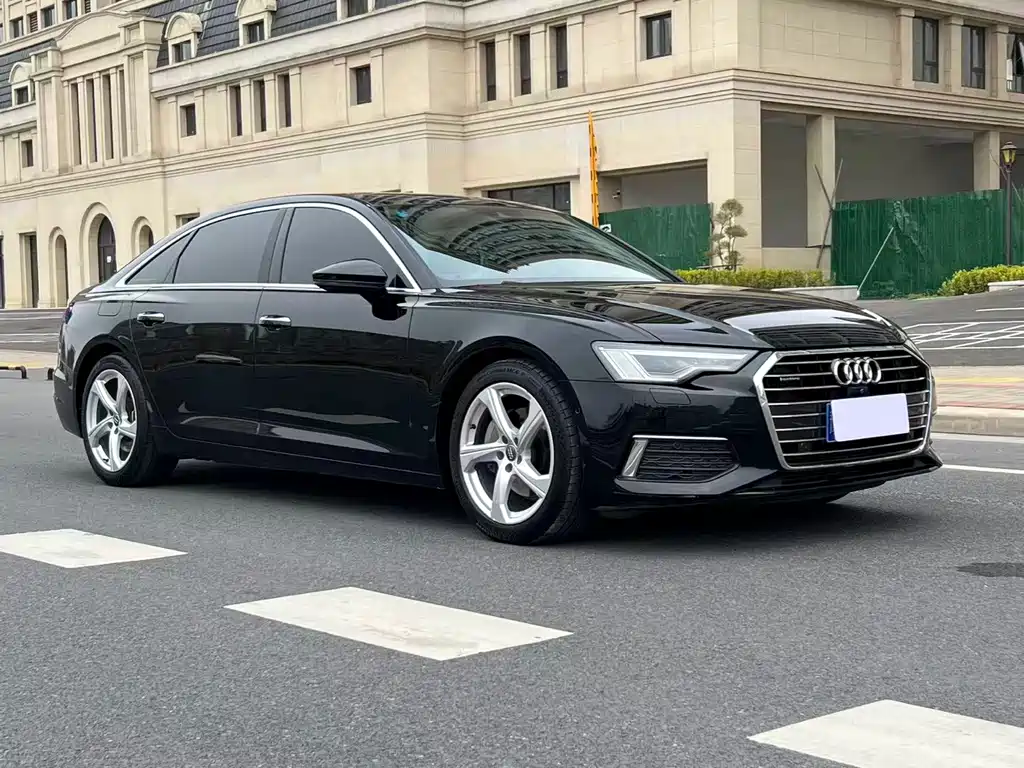 Audi A6L — фото 3