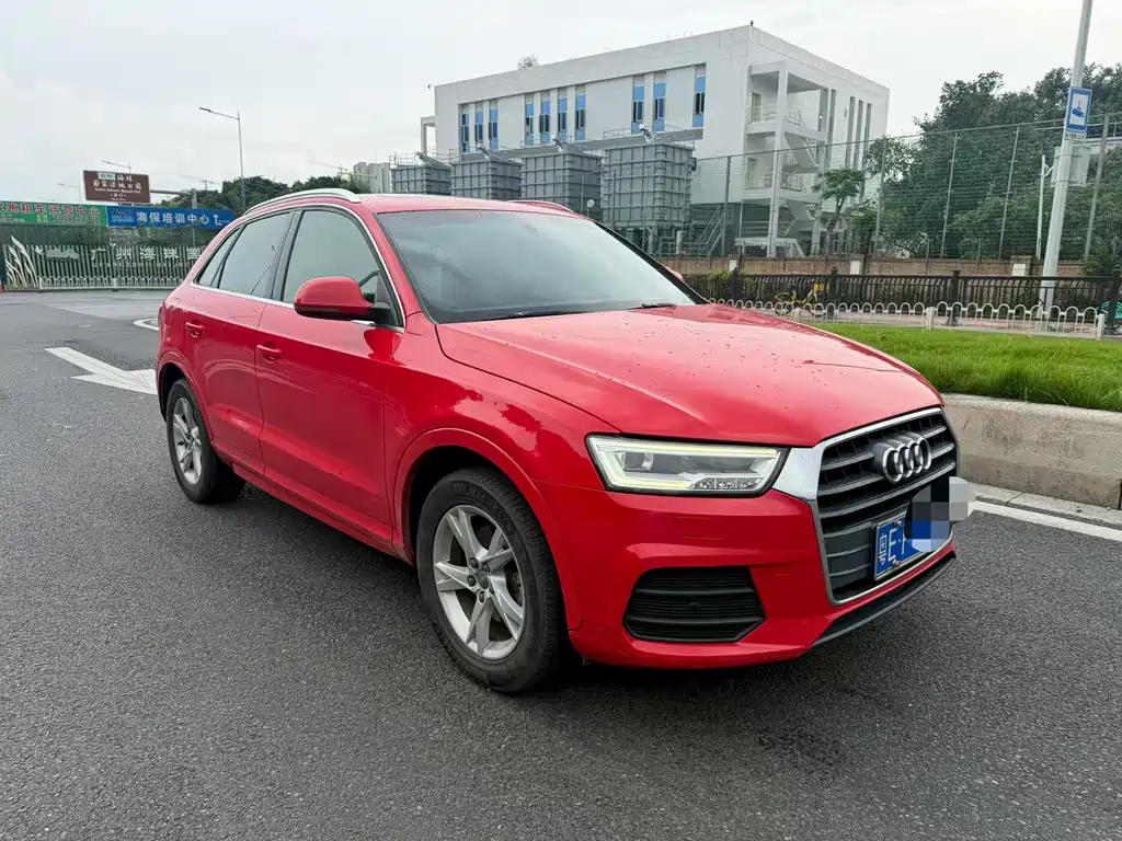 Audi Q3 — фото 3