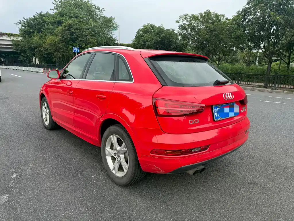 Audi Q3 — фото 5