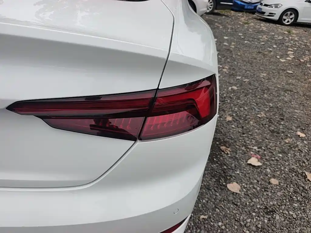 Audi A5 (Import) — фото 8