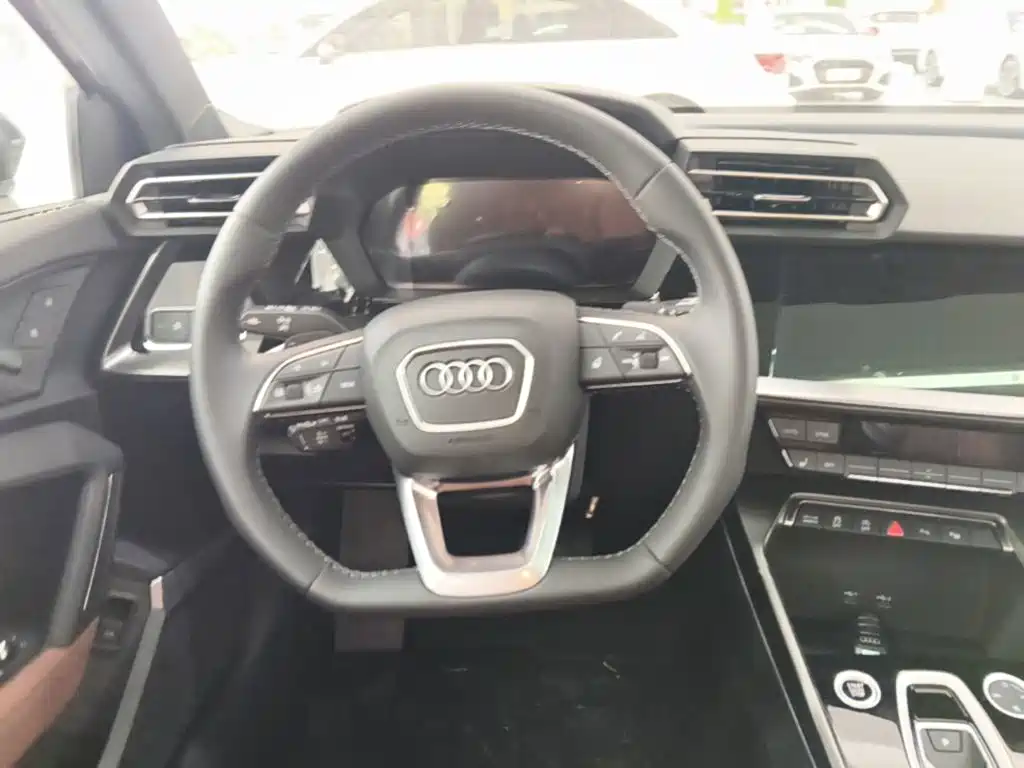 Audi A3 — фото 11