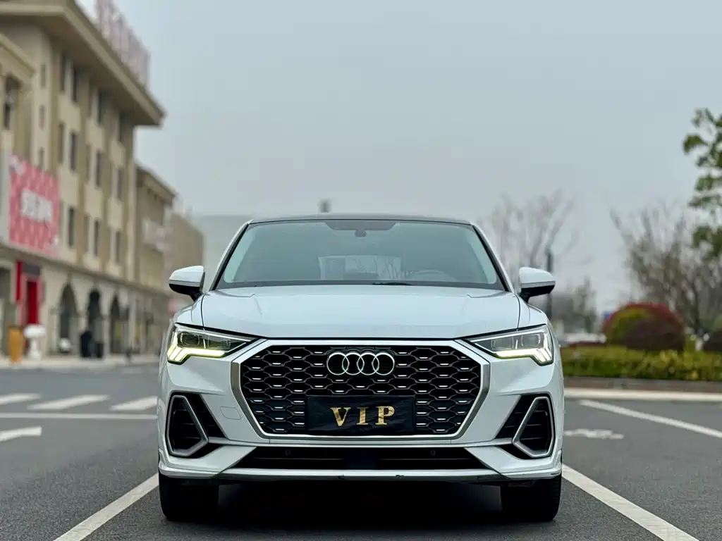 Audi Q3 Sportback — фото 2