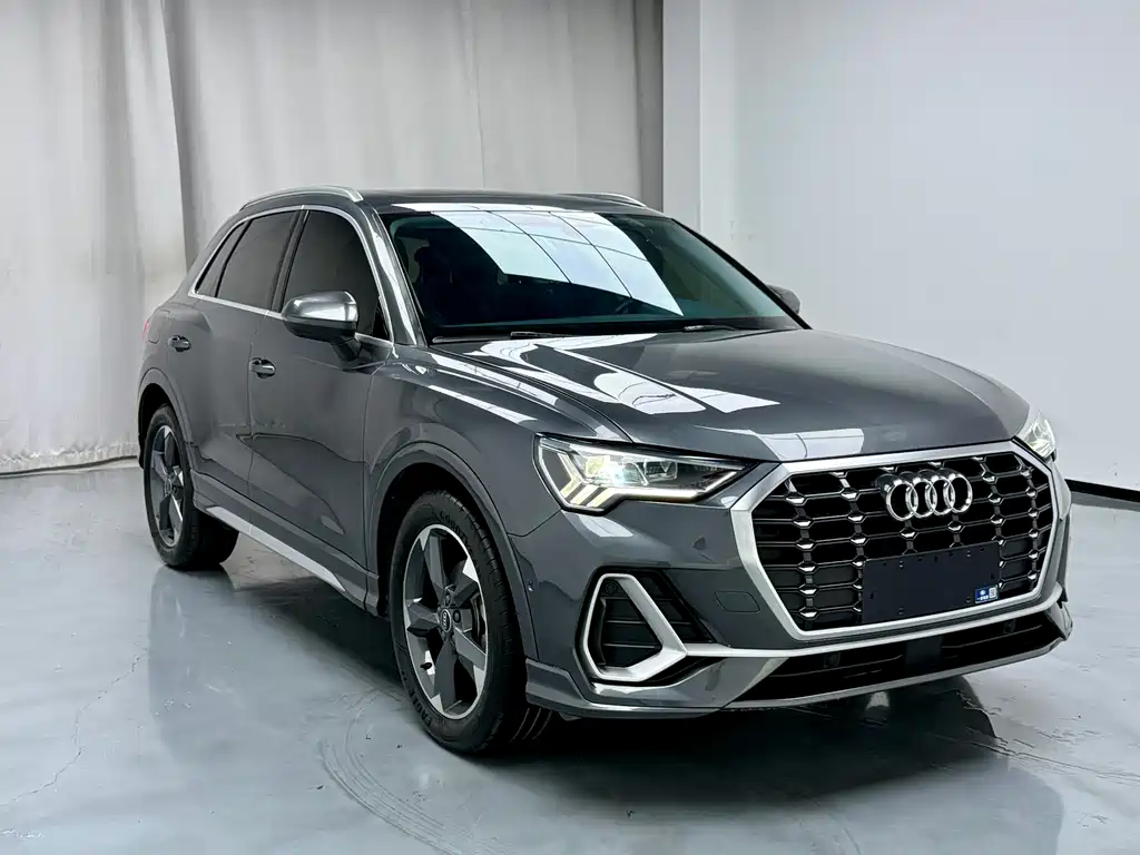 Audi Q3 — фото 3