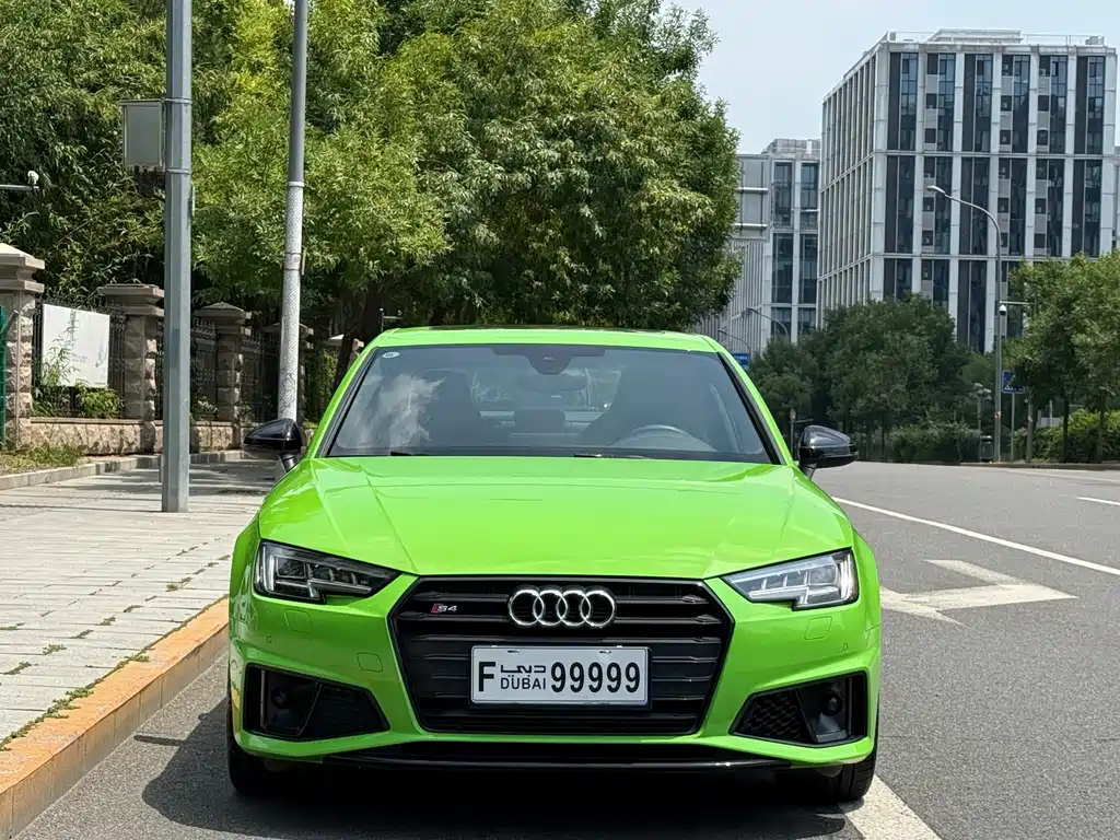 Audi S4 — фото 2
