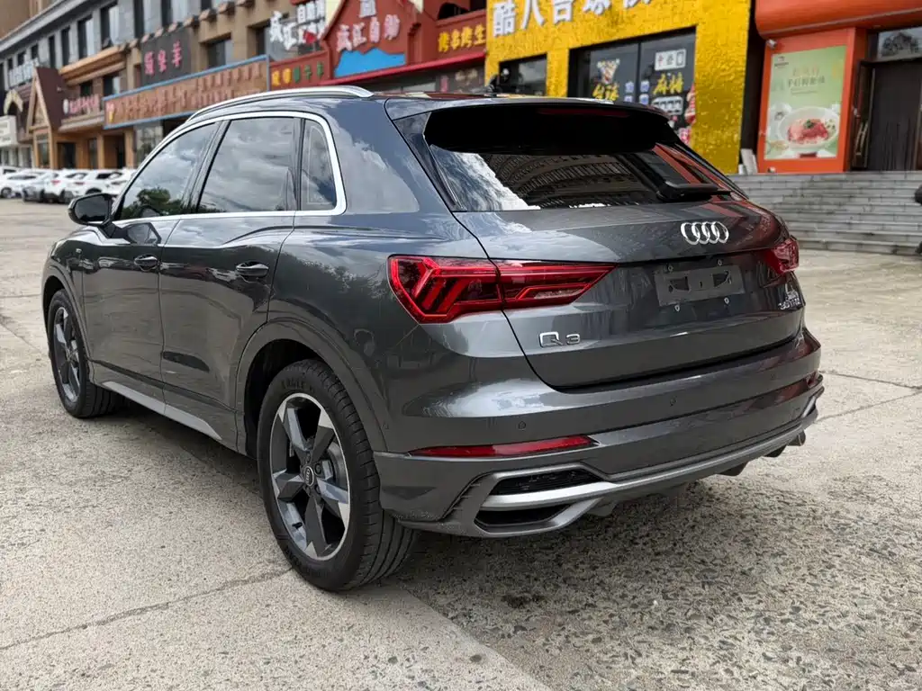 Audi Q3 — фото 4