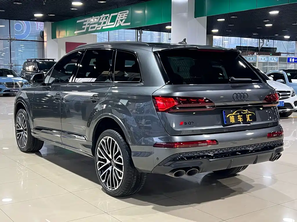 Audi SQ7 — фото 6