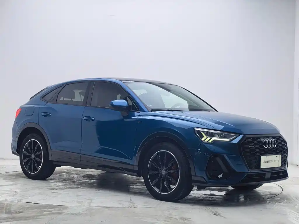 Audi Q3 Sportback — фото 6