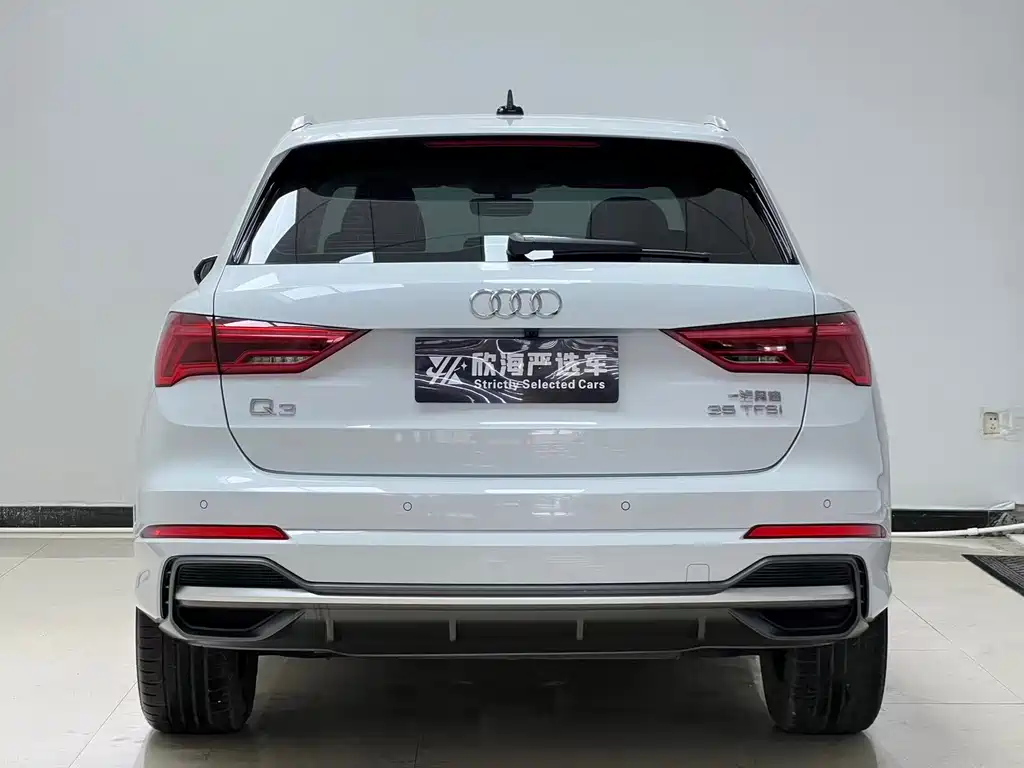 Audi Q3 — фото 5