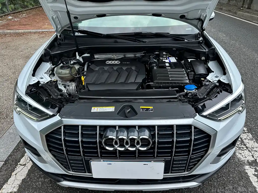 Audi Q3 — фото 5