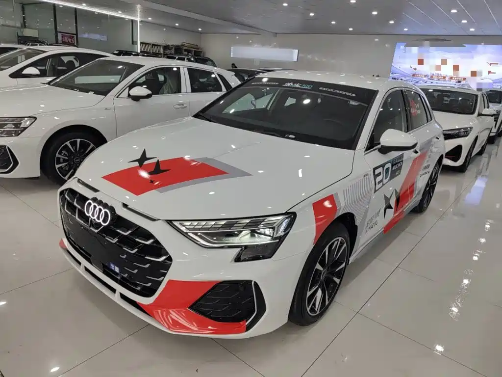 Audi A3 — фото 2