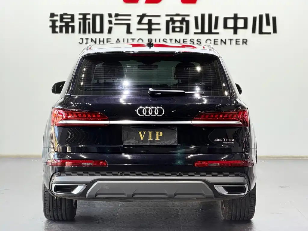 Audi Q7 — фото 5