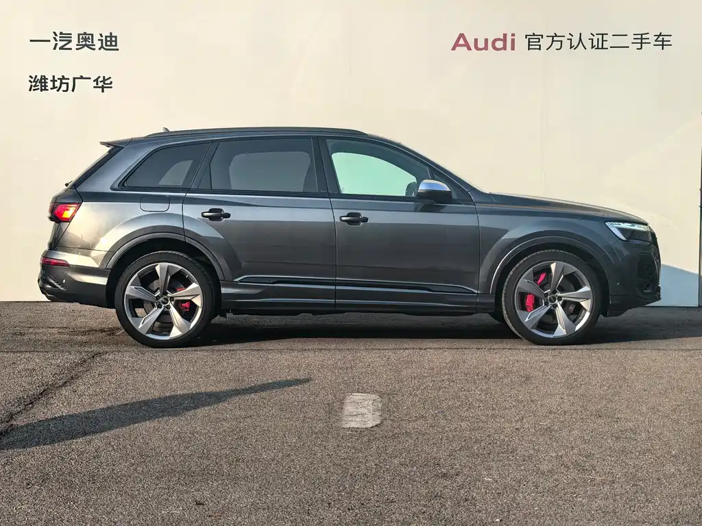Audi SQ7 — фото 3
