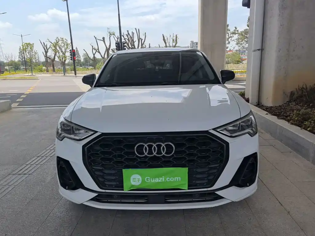 Audi Q3 Sportback — фото 3