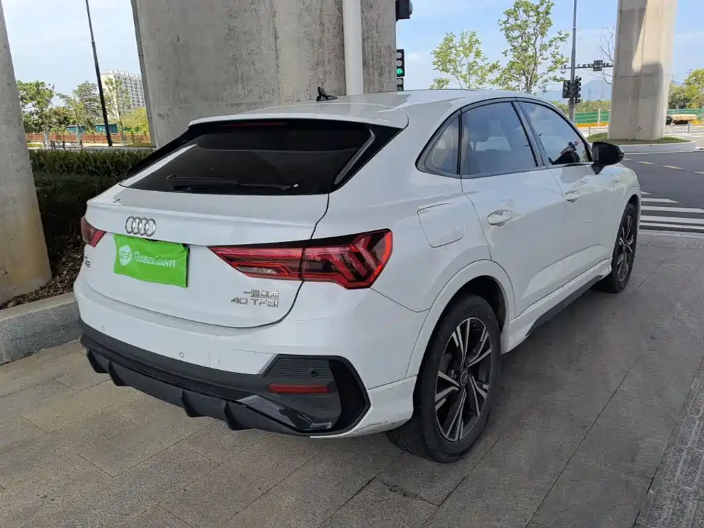Audi Q3 Sportback — фото 7