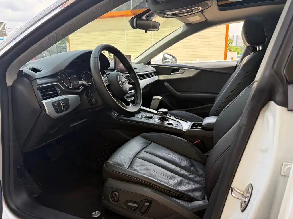 Audi A5 (Import) — фото 4