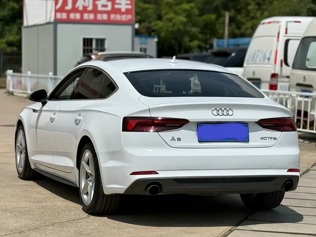 Audi A5 (Import) — фото 9
