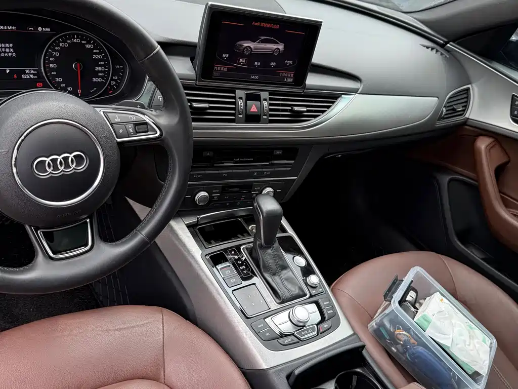 Audi A6L — фото 13