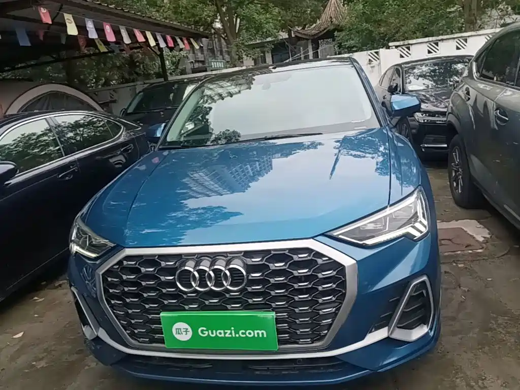 Audi Q3 Sportback — фото 3
