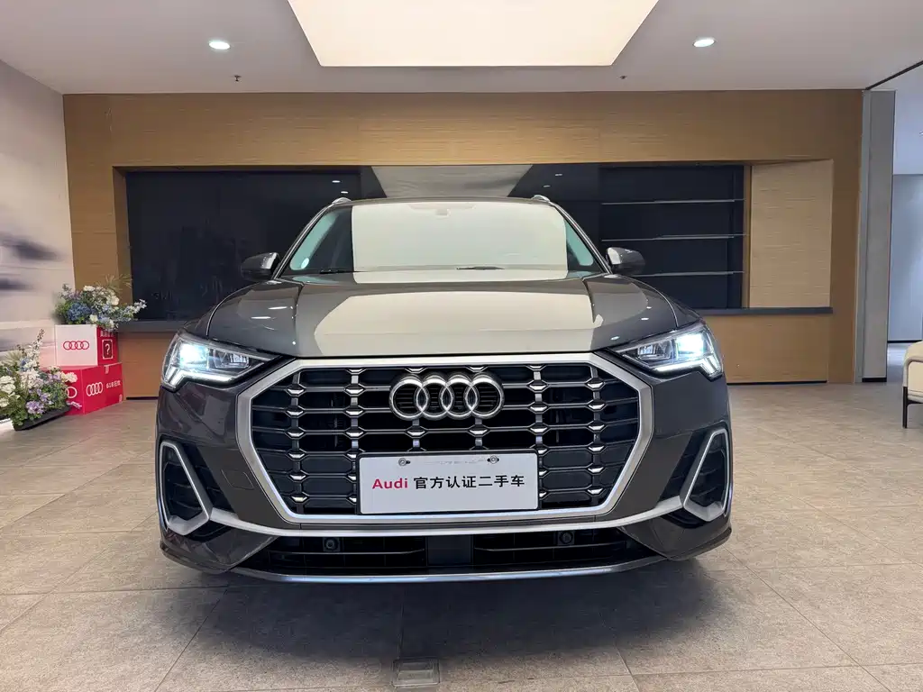 Audi Q3 — фото 2