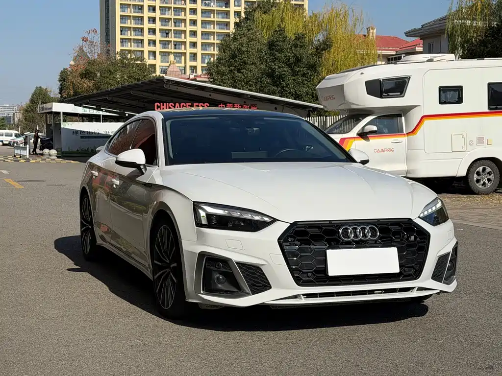 Audi A5 (Import) — фото 3