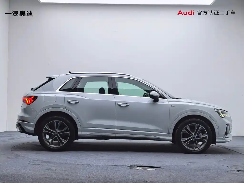 Audi Q3 — фото 3