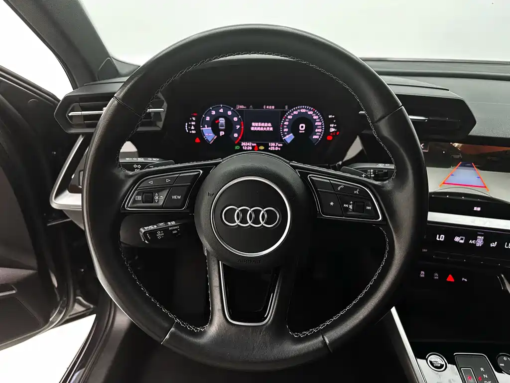 Audi A3 — фото 24