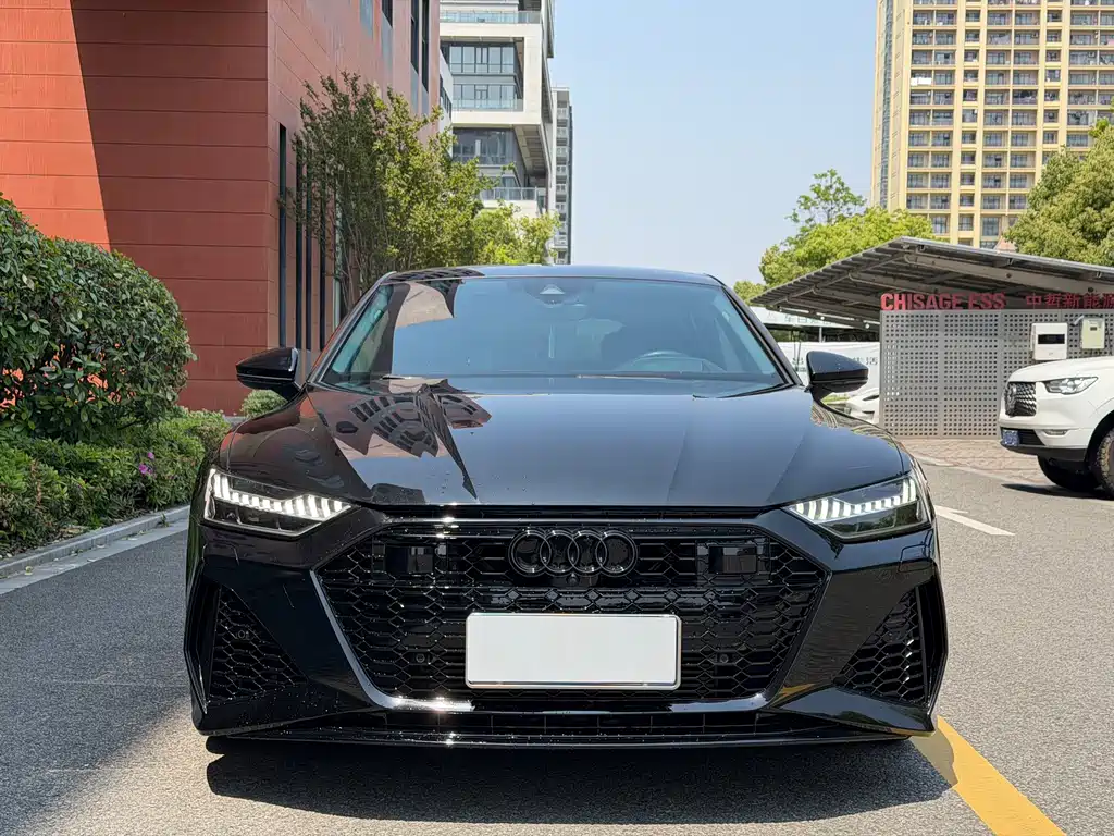 Audi A7 — фото 2