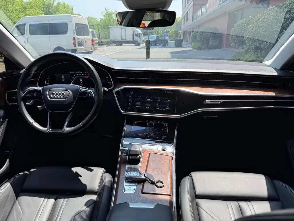 Audi A7 — фото 6