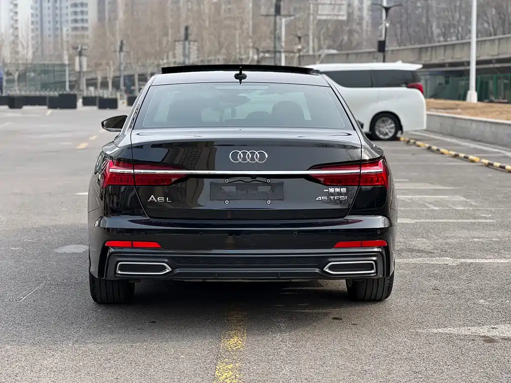 Audi A6L — фото 5
