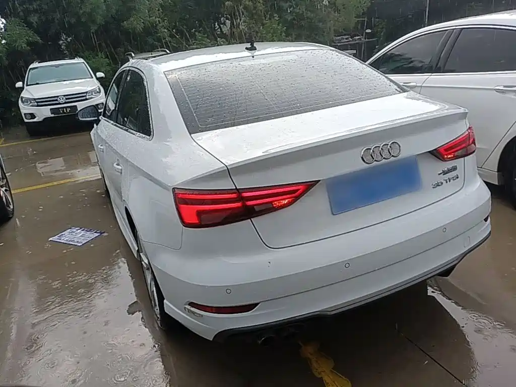 Audi A3 — фото 5