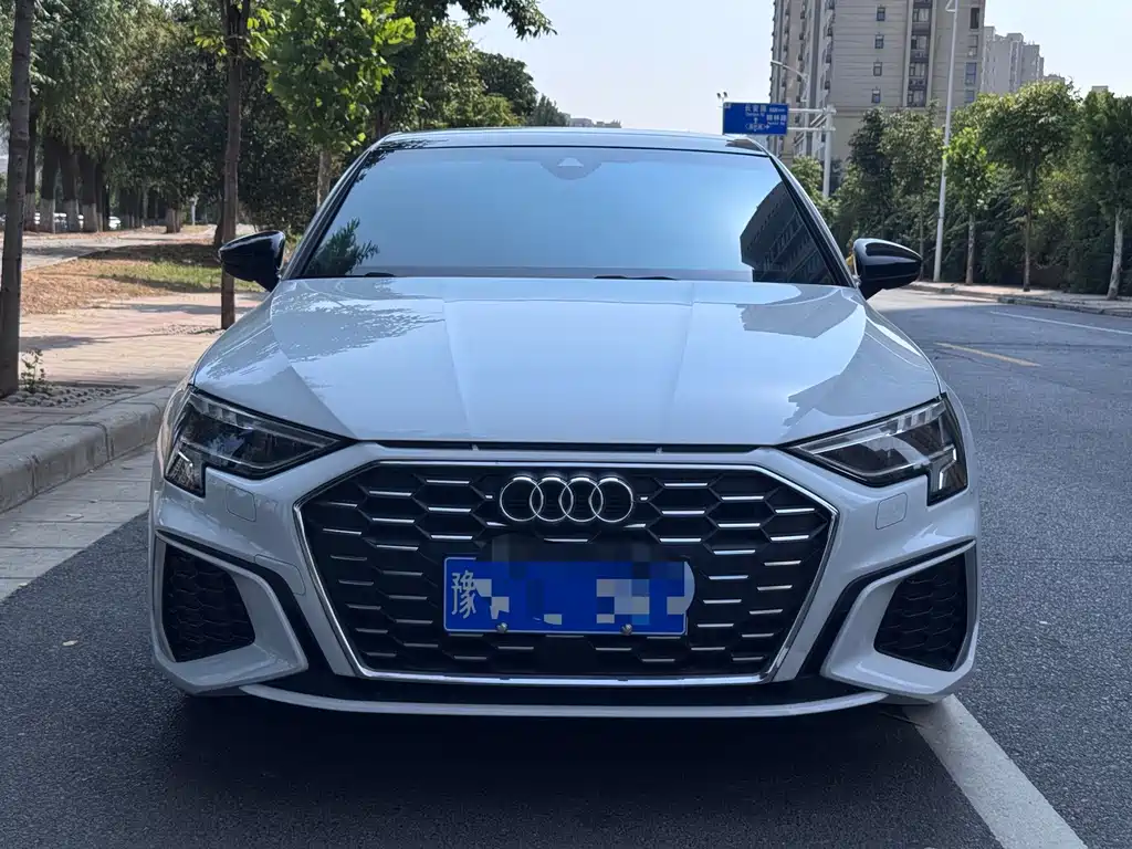 Audi A3 — фото 2