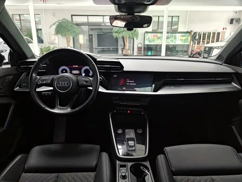 Audi A3 — фото 11