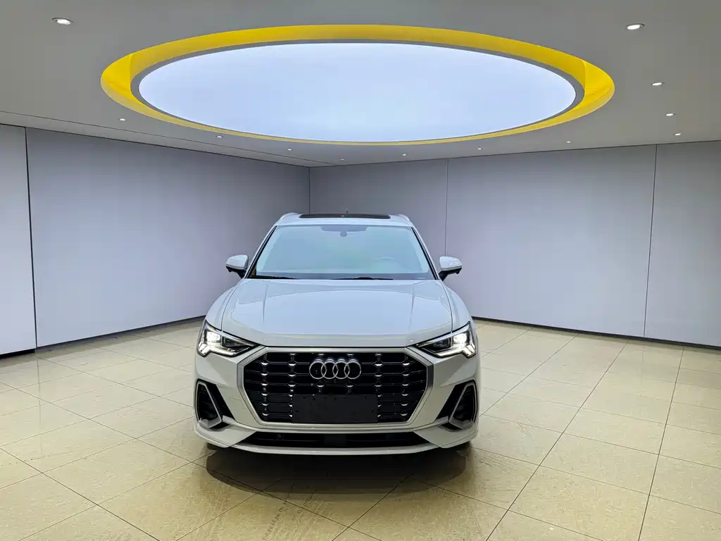 Audi Q3 — фото 2
