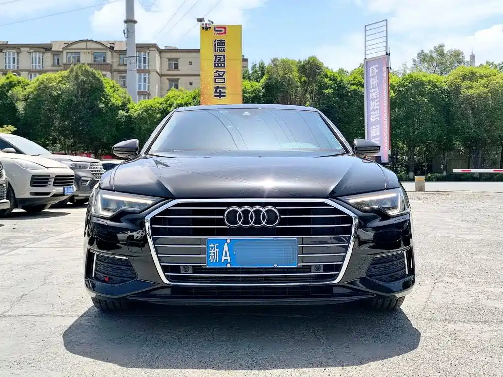 Audi A6L — фото 2