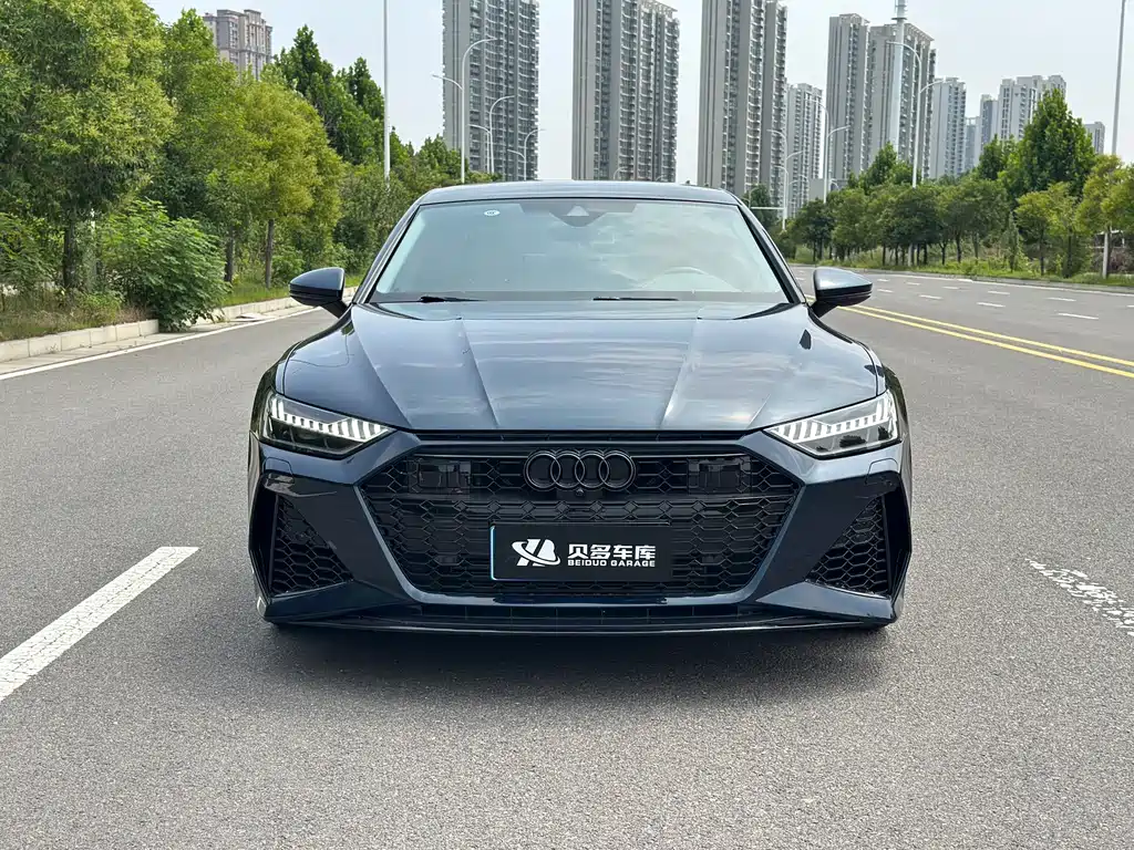 Audi A7L — фото 2